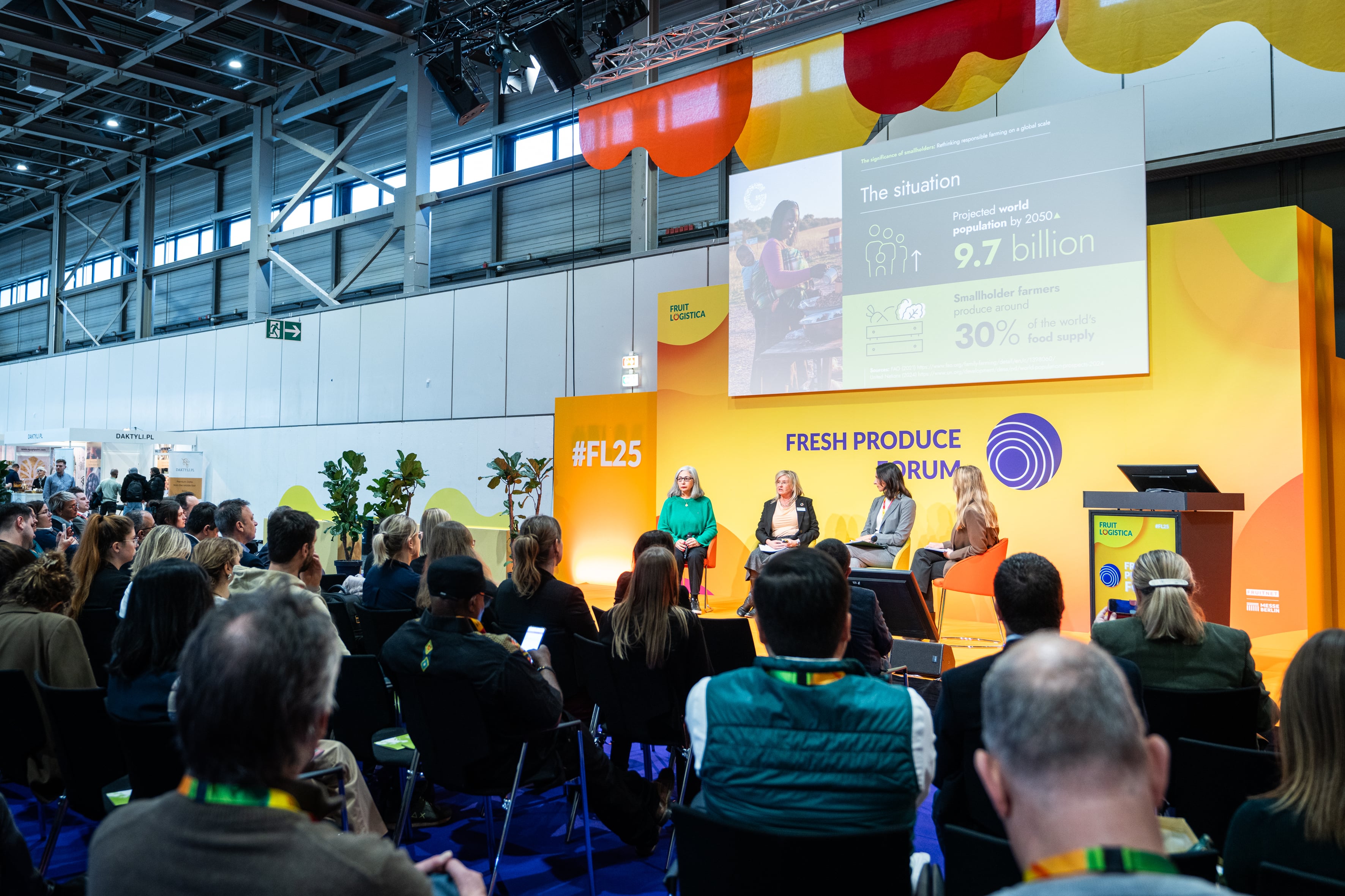The panellists discussed how adoption of responsible farming practices among smallholders can transform supply chains and ensure a resilient global food system for the future. 